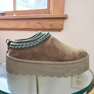 Olive Green Slip-On Platform Clogs